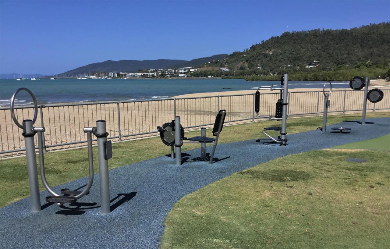 Whitsunday Waterfront Apartments Airlie Beach Exterior foto