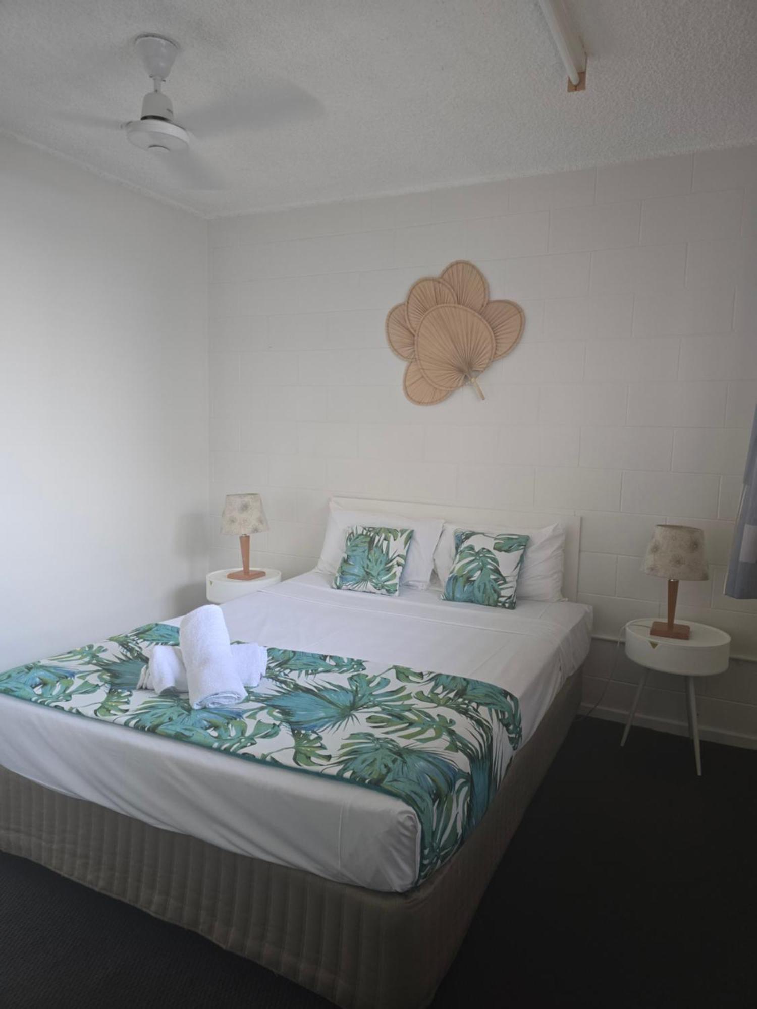 Whitsunday Waterfront Apartments Airlie Beach Exterior foto