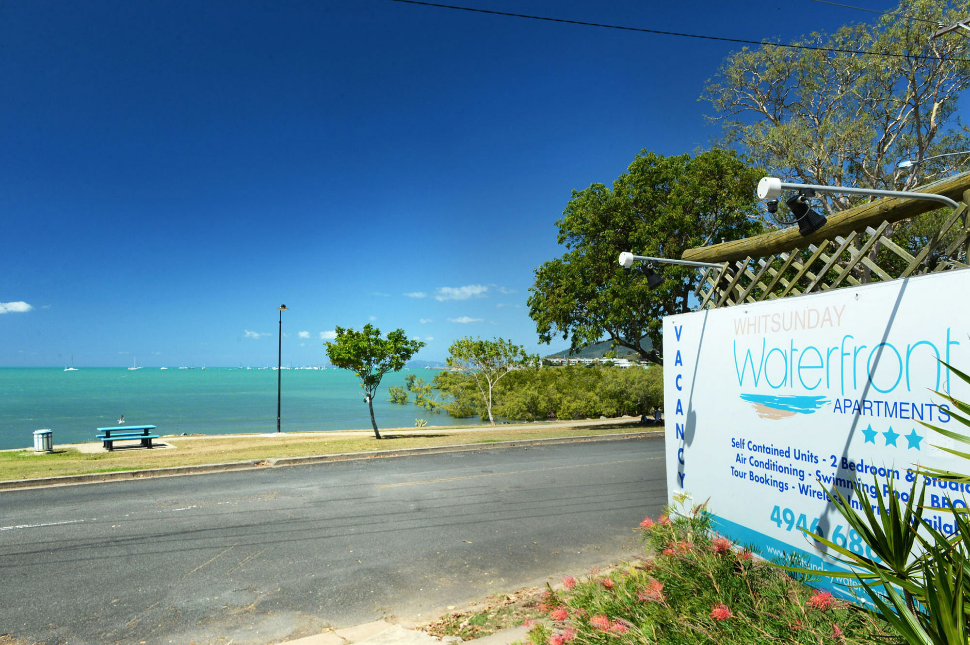 Whitsunday Waterfront Apartments Airlie Beach Exterior foto